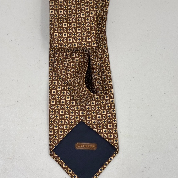 COACH Men's Luxury Paisley Silk Tie 100% Italian Silk hand made Brown Gold - Picture 2 of 5